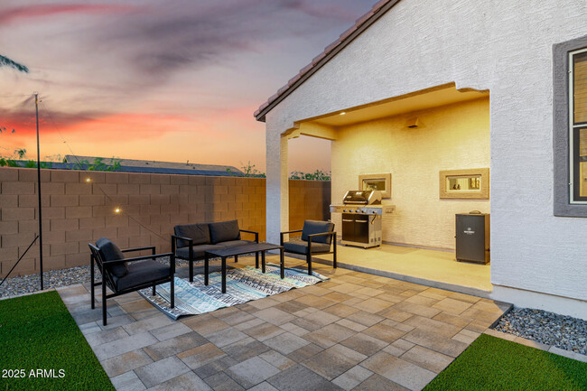 Building Photo - 4352 N 91st Gln
