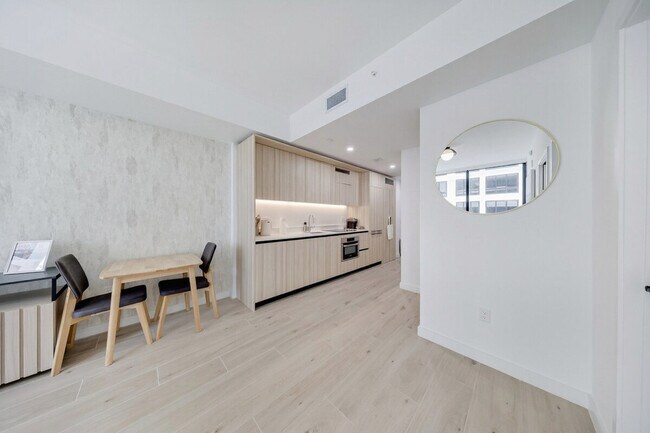 Building Photo - 36 NE 2nd St