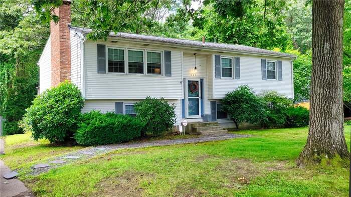 Building Photo - 111 Oak Tree Ave