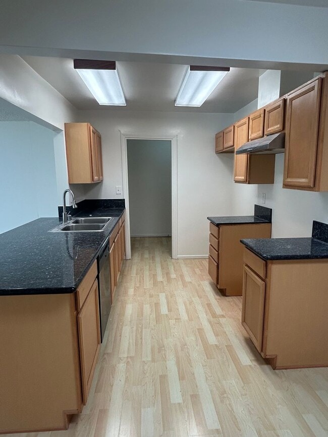 Building Photo - Large North Torrance House. Torrance Schools, Huge yard, 2 car garage hookups **OPEN HOUSE EVERY ...