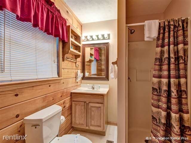 Building Photo - 1623 Raccoon Den Way