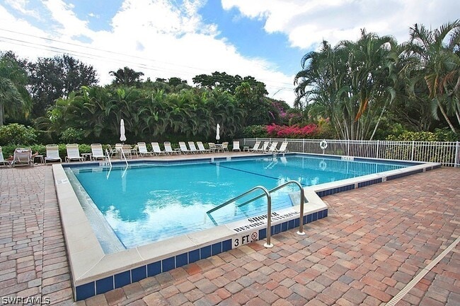 Building Photo - 549 Beachwalk Cir
