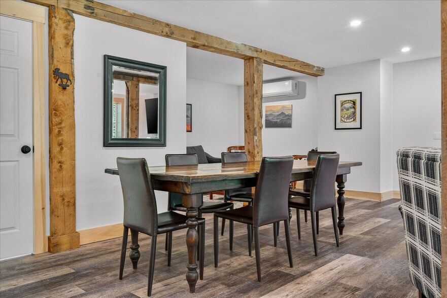 Building Photo - 782 Woods Hill Rd