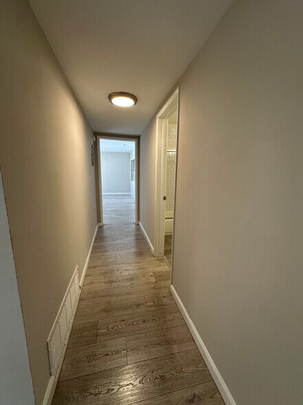 Building Photo - 2020 Preuss Rd