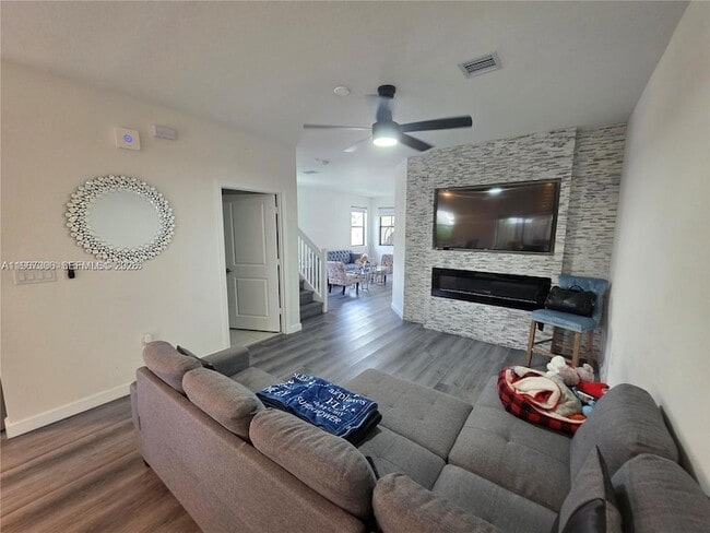 Building Photo - 13130 SW 232nd Ter