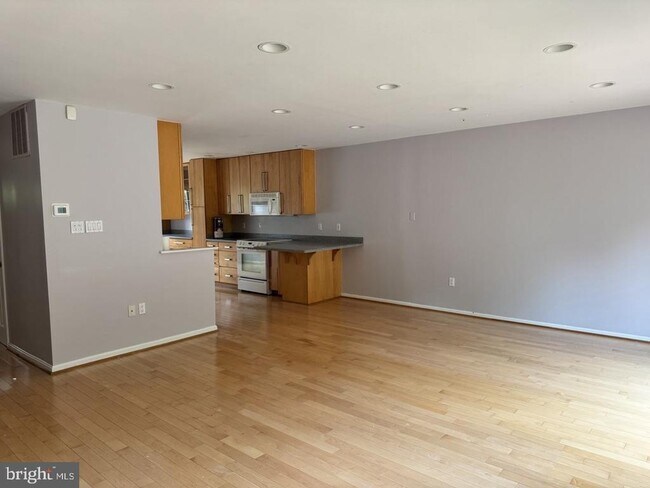 Building Photo - 7525 Coddle Harbor Ln
