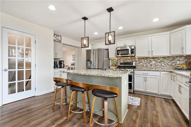 Building Photo - 8025 Jordan Ct