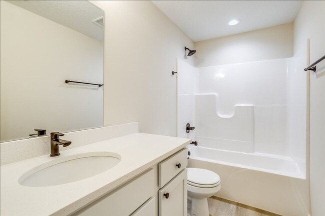 Building Photo - Fox Creek - Chuck Plan