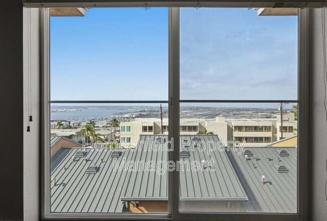 Building Photo - 2330 First Ave.