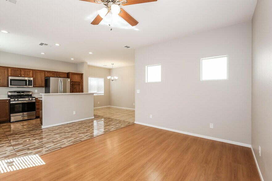 Building Photo - 3533 Terneza Ave