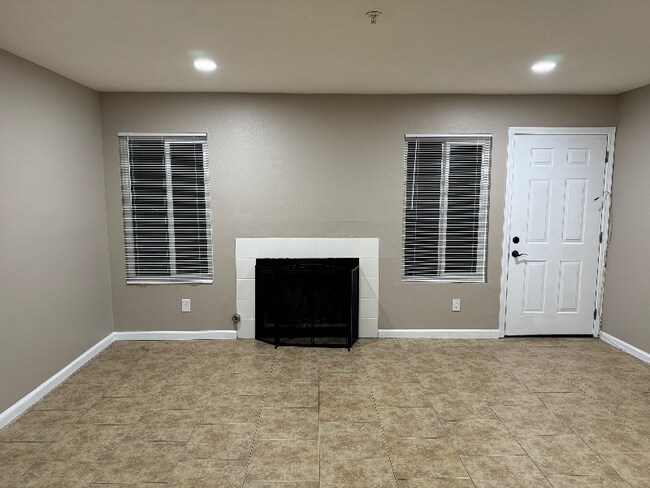Building Photo - 17464 Upland Ave