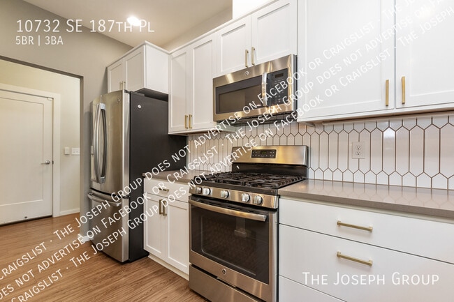 Building Photo - 10732 SE 187th Pl