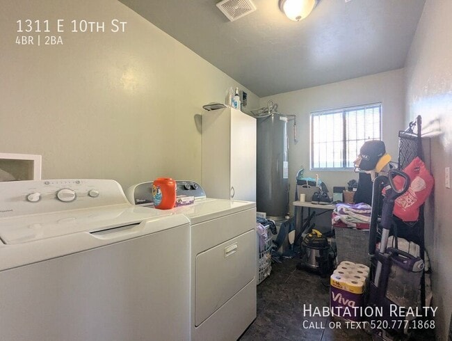 Building Photo - 1311 E 10th St