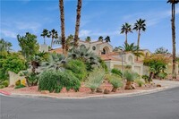 Building Photo - 246 Windsong Dr