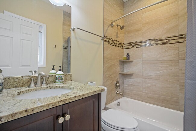 Building Photo - 624 U.S. 29-SI ID1395358P