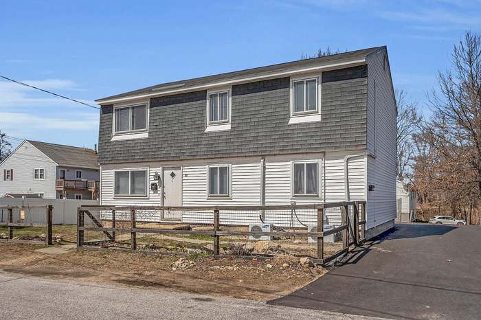 Building Photo - 30 Enfield St