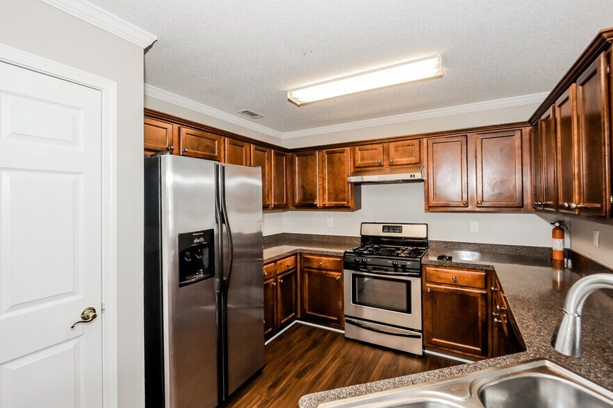 Building Photo - 26 Kentucky Ave