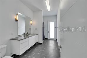 Building Photo - 4524 Riverwood Ave