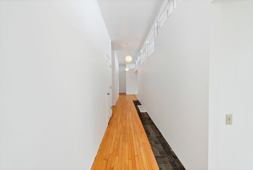Building Photo - 5134 S 170th St