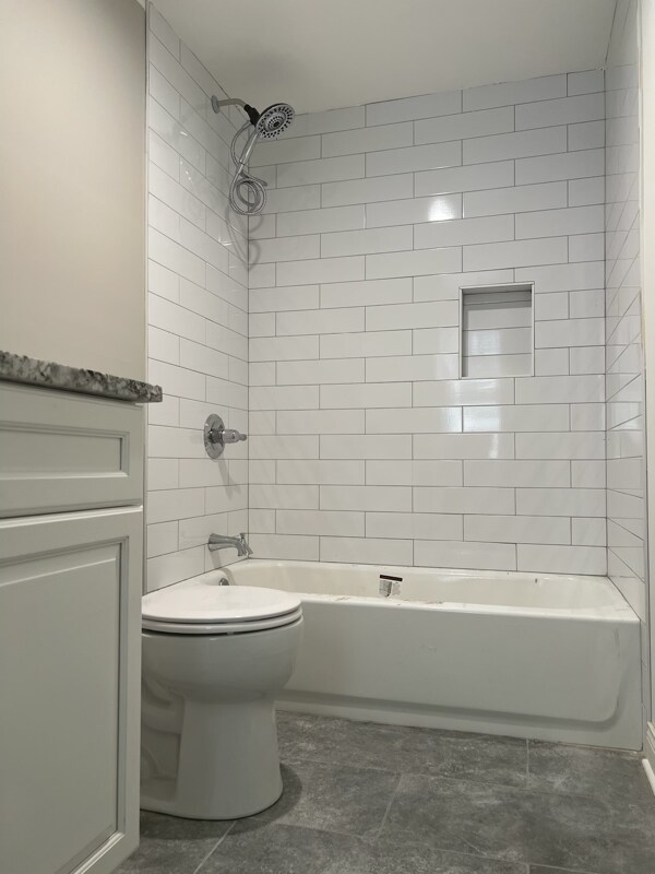 Building Photo - 2009 W 21st Pl