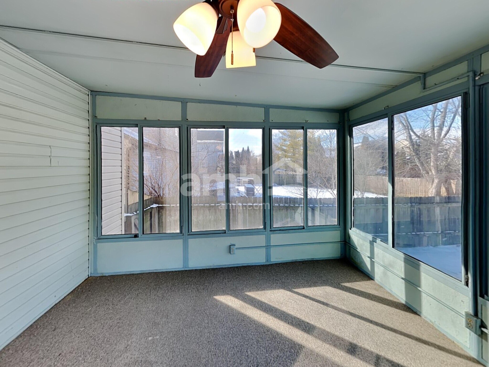 Building Photo - 5798 Sharets Dr