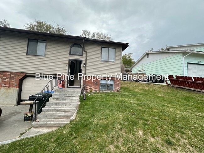 Primary Photo - 1222 Holman Ave