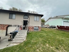 Building Photo - 1222 Holman Ave