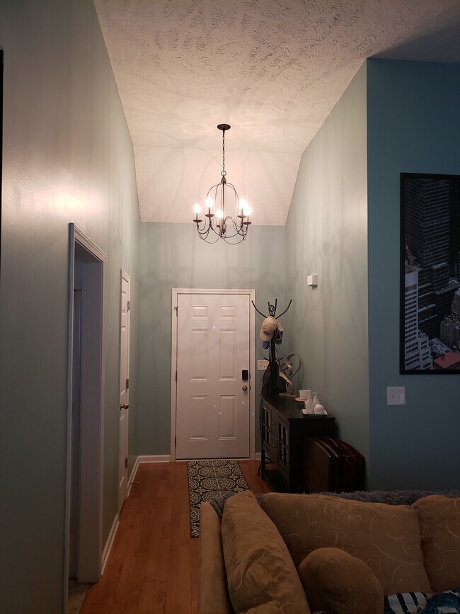 Foyer with coat closet. - 820 Laramie Ct