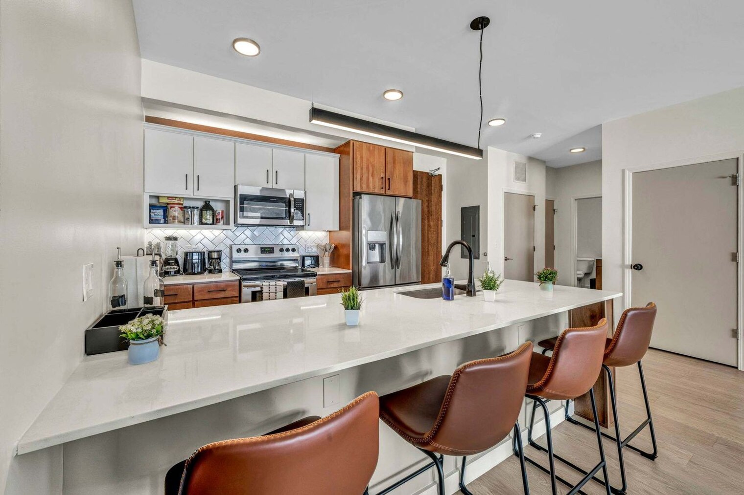 Building Photo - 2189 Cornell Rd