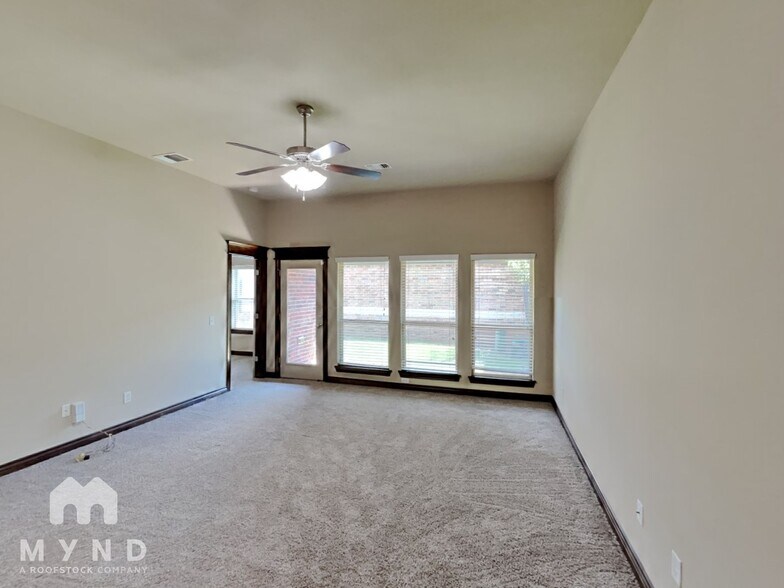 Building Photo - 18215 Manera Wy