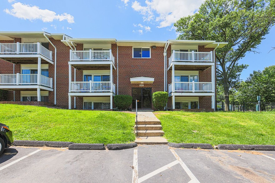 Interior Photo - Highland Court Apartments