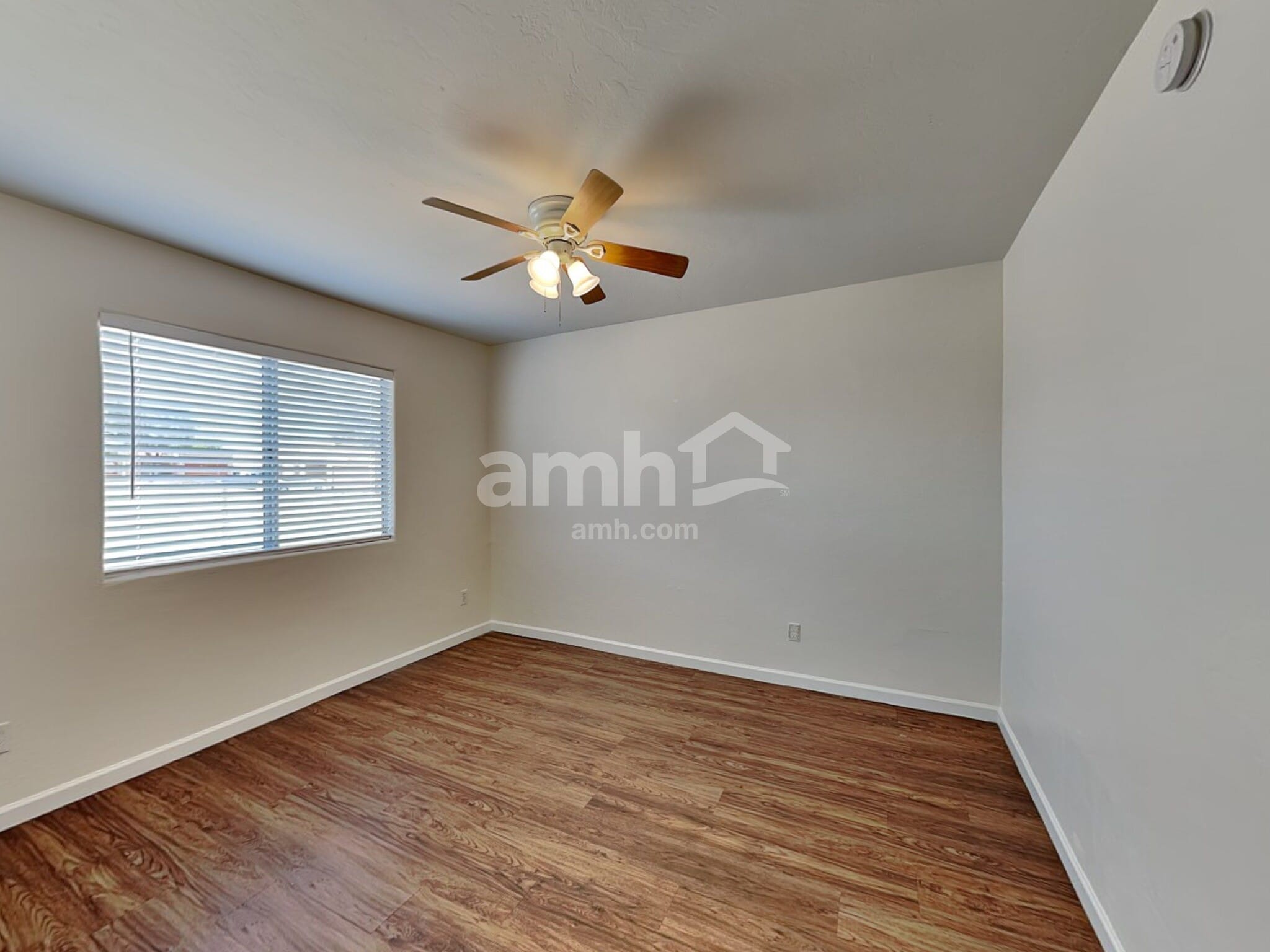 Building Photo - 6034 S Lostan Ave