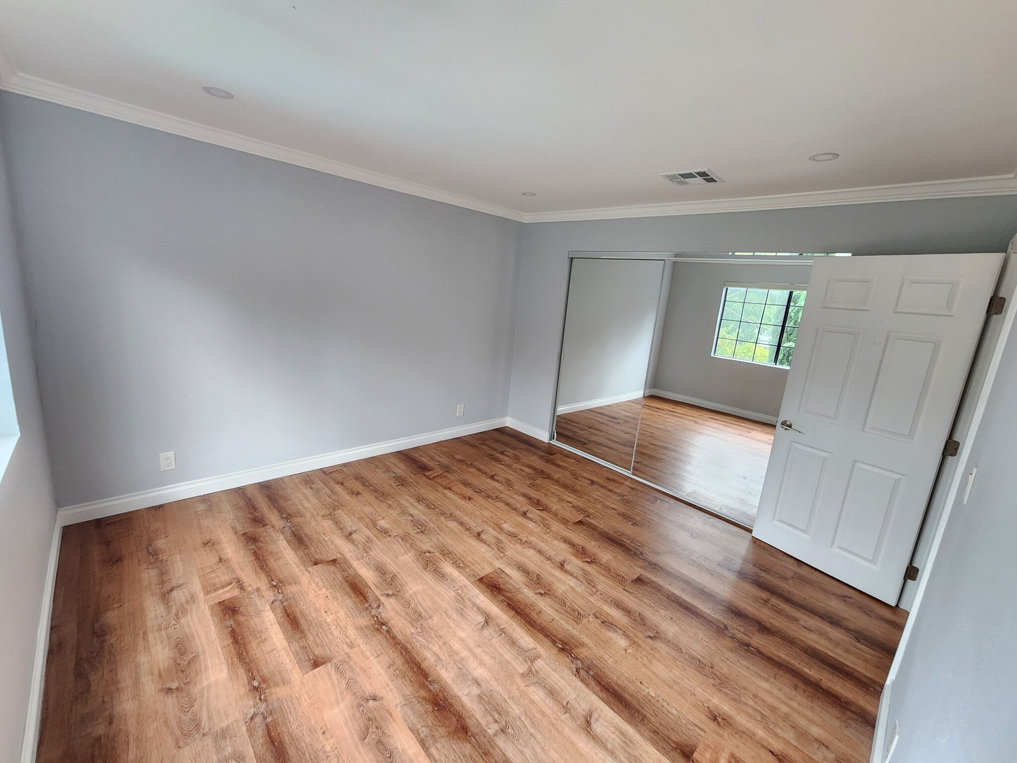 Building Photo - 21217 De la Guerra St