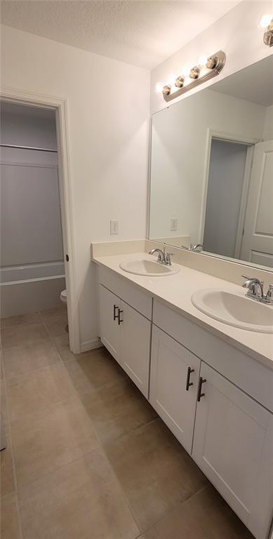 Building Photo - 4278 Southern Vis Lp