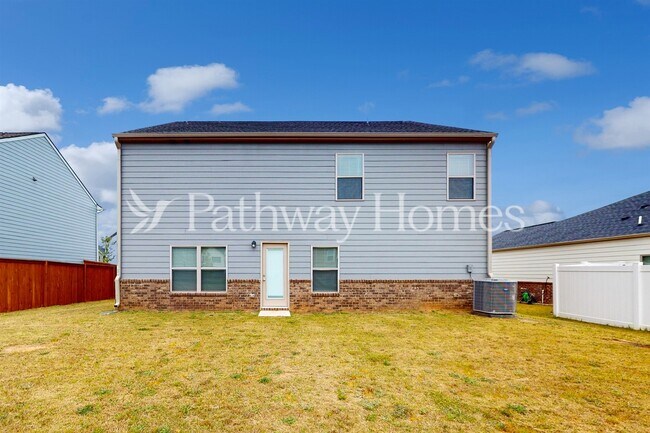 Building Photo - 2327 Burnett Ln