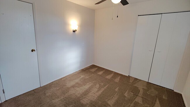 Building Photo - *Recently Updated 2BD/1.5BA Single Family Home Available for Rent in Mt Washington*