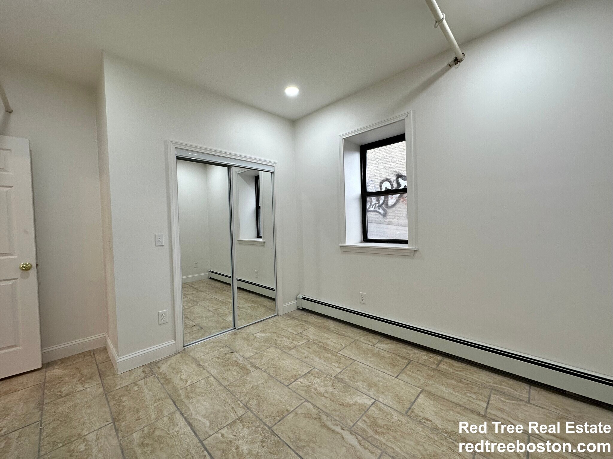 Building Photo - 27 Egremont Rd