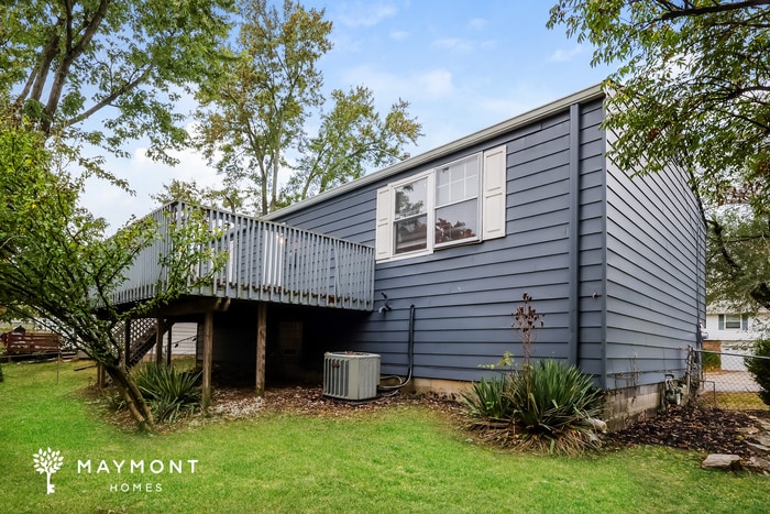 Building Photo - 890 Laverty Ln