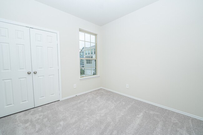 Building Photo - 10303 Harmon Smith Dr.