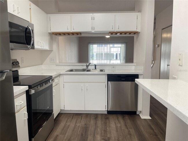 Building Photo - 6338 Bayside Key Dr