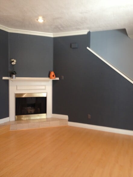 Cozy Gas Fireplace - 15111 Freeman Ave