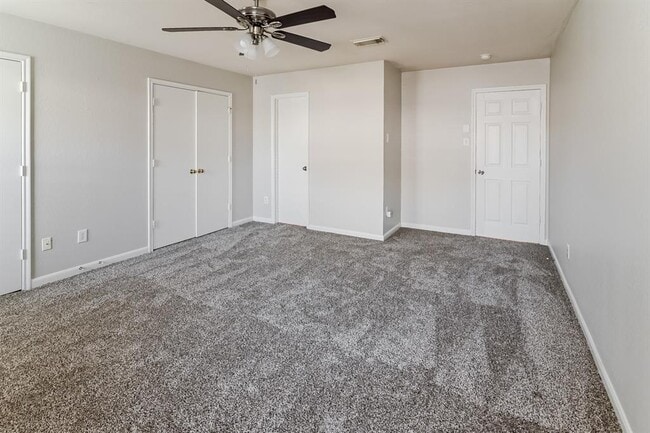 Building Photo - 15114 Blue Creek Ranch Dr