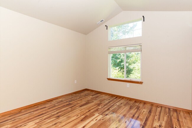Building Photo - 11568 SE 170th Ct