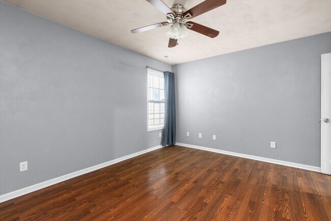 Building Photo - Stylish 3BR/2BA Single-Level Living in Nor...