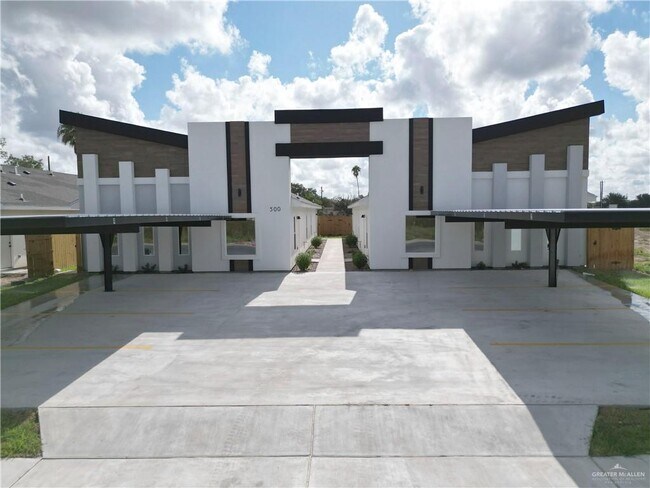 Building Photo - 16 N Alexandrite Ave