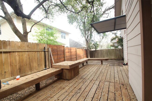 Building Photo - 1712 Cinnamon Path