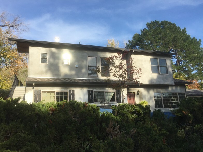 Building Photo - 442 Marshall Dr