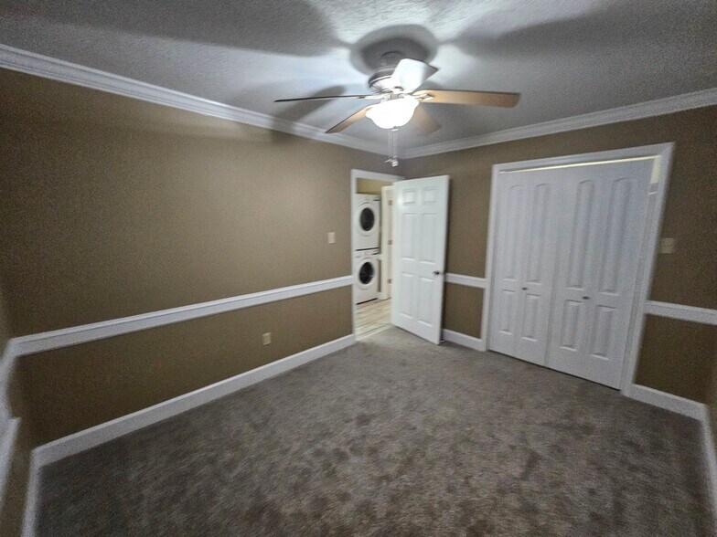 Building Photo - 204 Brandywine Rd