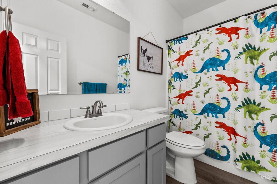 Building Photo - 6743 S Birch Creek Ave