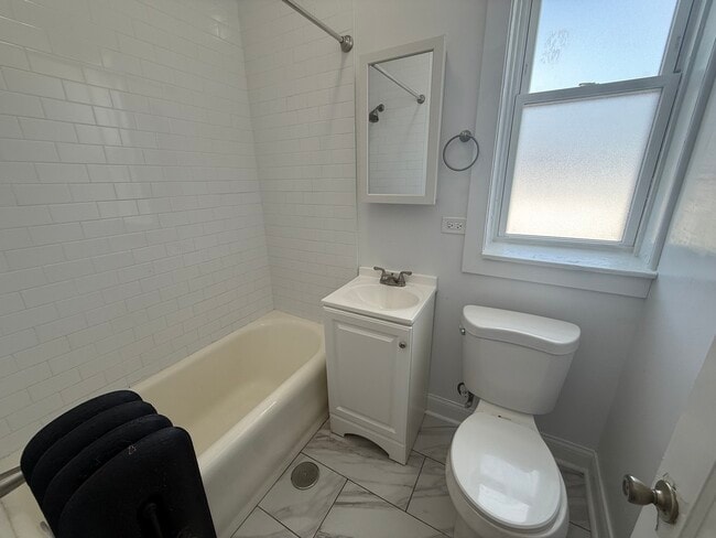 Building Photo - 2206 S 57th Ave